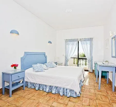 Villa Praia Da Luz Sleeps 6 Pool Alagoas